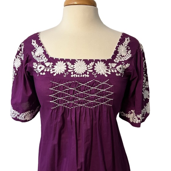 Karen Kane purple floral embroidered top XS - Picture 2 of 4